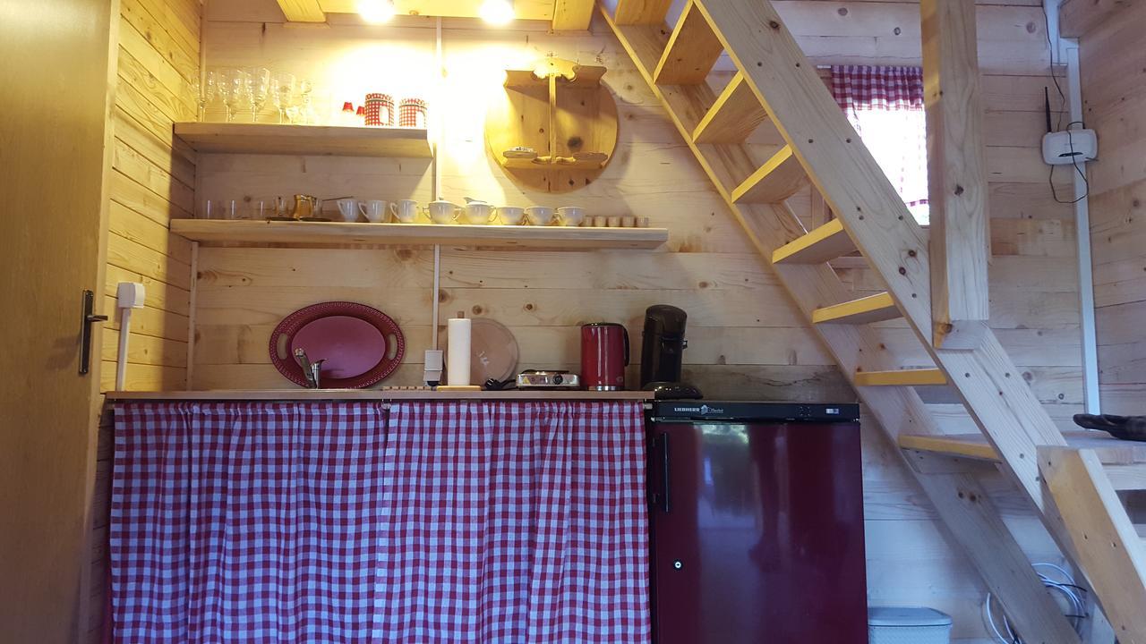Vacation Home Sajra Kulen Vakuf Eksteriør bilde