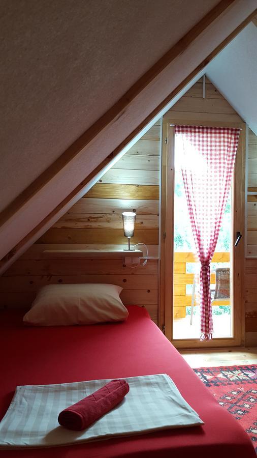Vacation Home Sajra Kulen Vakuf Eksteriør bilde