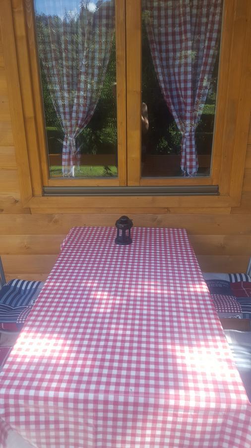 Vacation Home Sajra Kulen Vakuf Eksteriør bilde